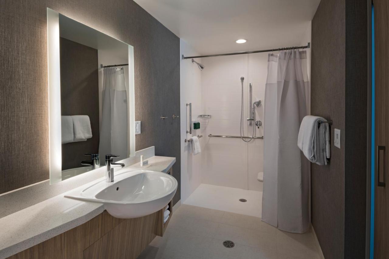 Springhill Suites By Marriott Denver West/Golden Лейкуд Екстериор снимка